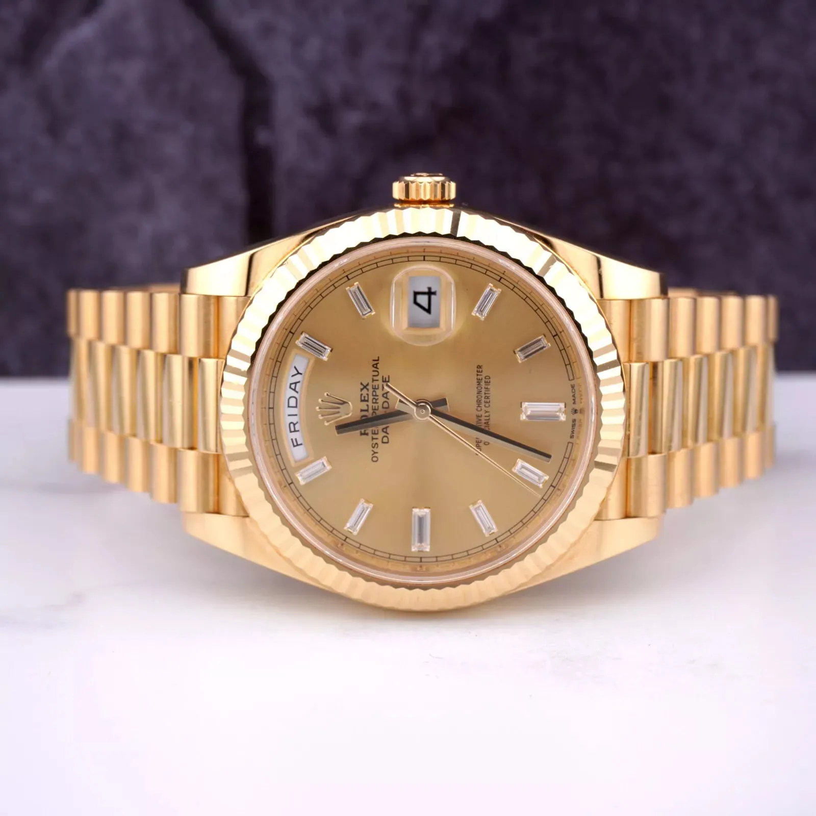 Rolex Day-Date 40 228238-0005 40mm 18k yellow gold Champagne 1