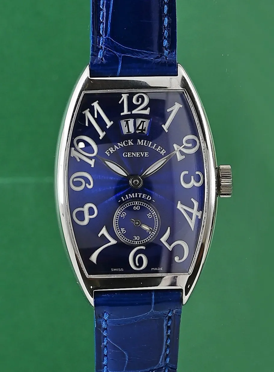 Franck Muller Curvex 2851 S6 30mm Yellow gold and 18k yellow gold Blue