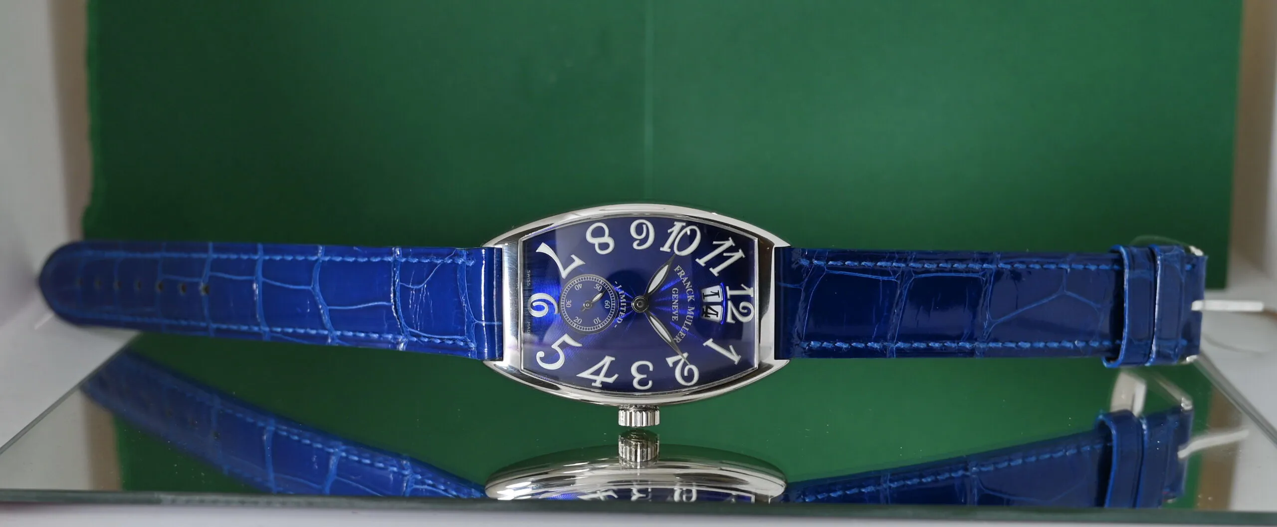 Franck Muller Curvex 2851 S6 30mm Yellow gold and 18k yellow gold Blue 5