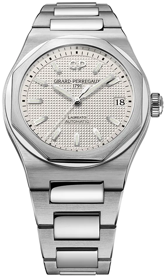 Girard-Perregaux Laureato 81010-11-131-11A 42mm Stainless steel Silver