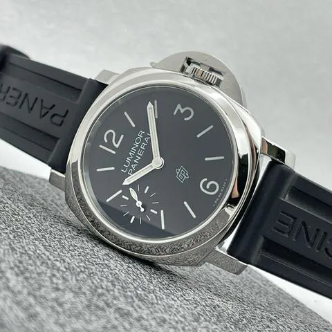 Panerai Luminor PAM01084 44mm Stainless steel Black 2