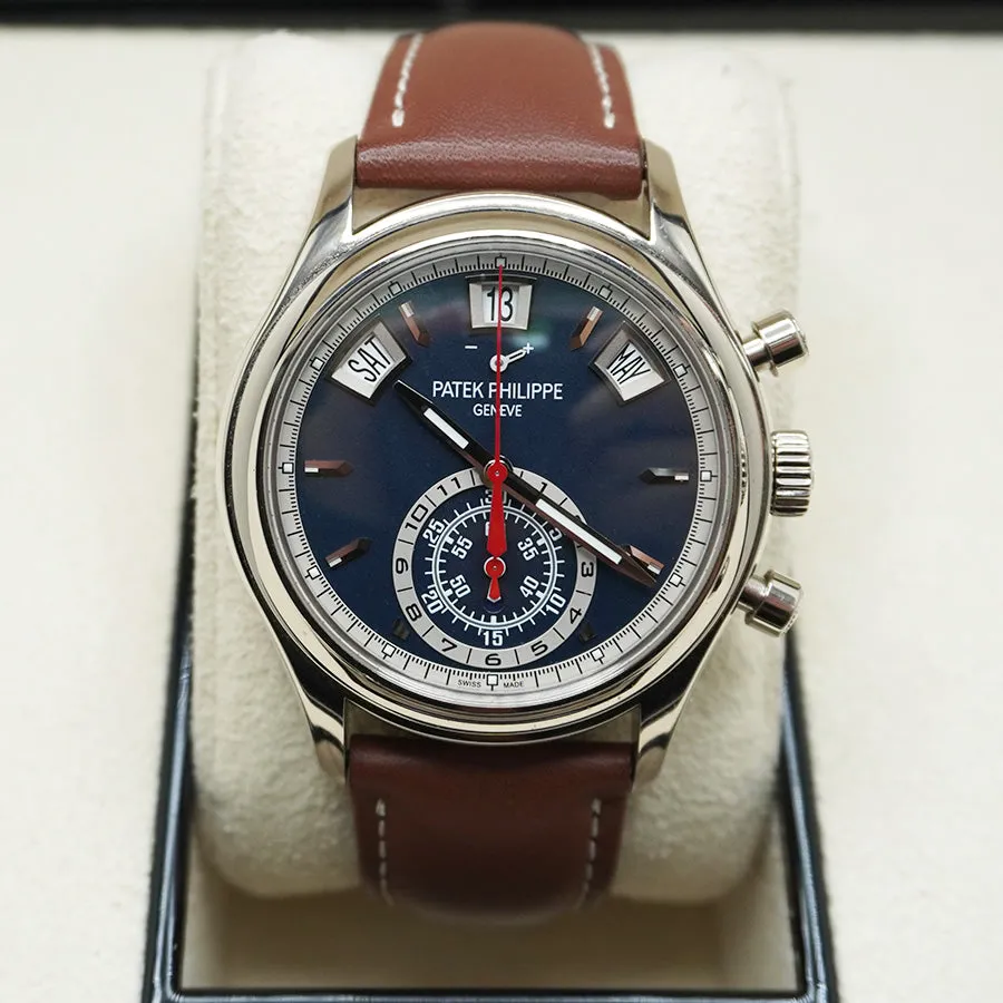 Patek Philippe Annual Calendar Chronograph 5960/01G-001 40.5mm White gold Blue