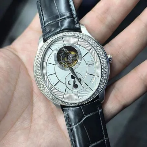 Piaget Gouverneur G0A37115 White gold Silver