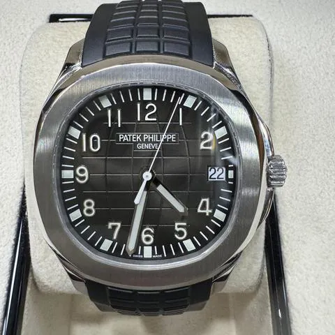 Patek Philippe Aquanaut 5167A-001 40mm Stainless steel Black