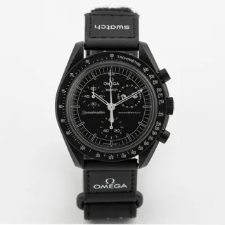 Omega Speedmaster Moonwatch "Snoopy Award" S033B700 Bioceramic