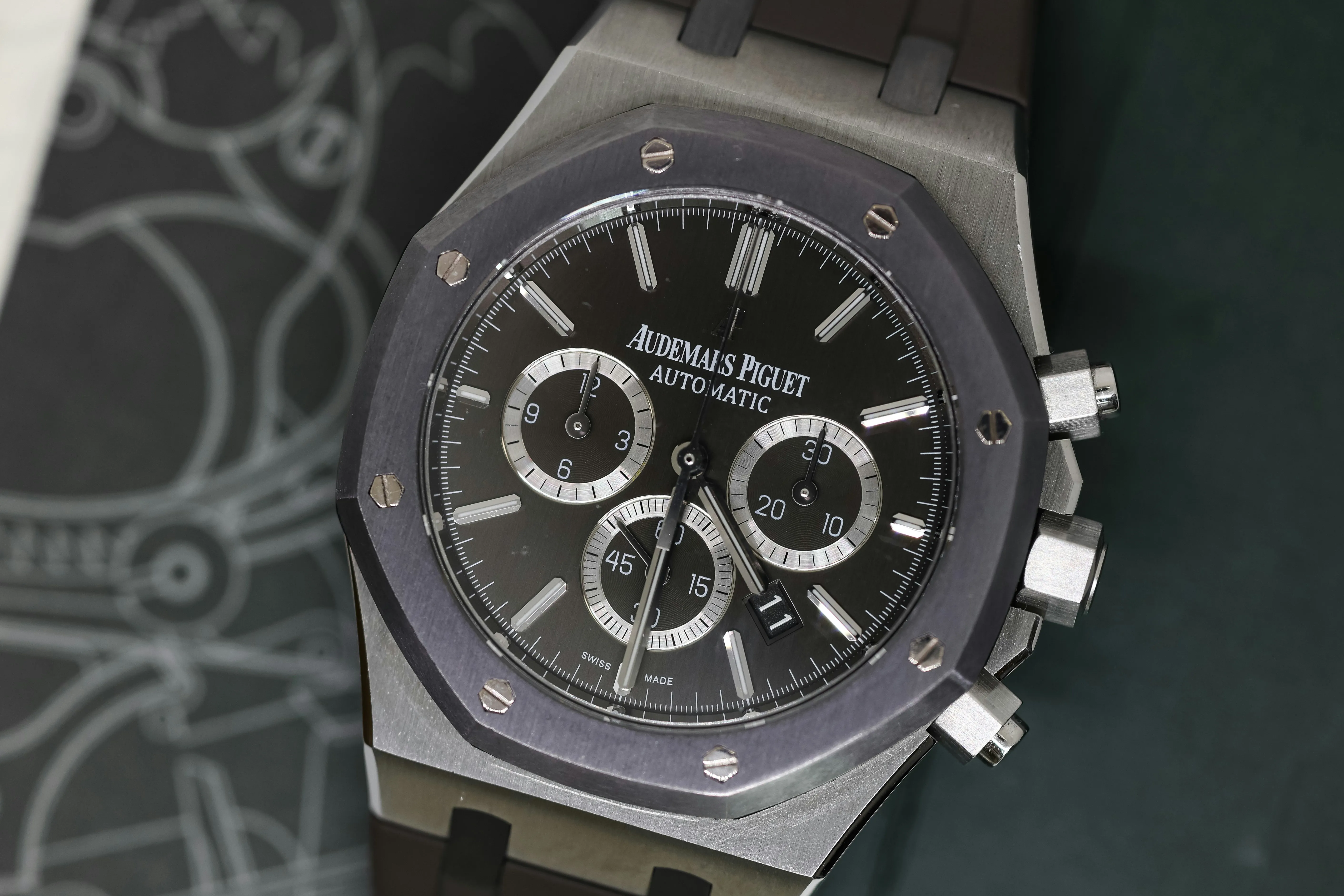 Audemars Piguet Royal Oak 26325TS.OO.D005CR.01 41mm Stainless steel and Tantalum Black 1