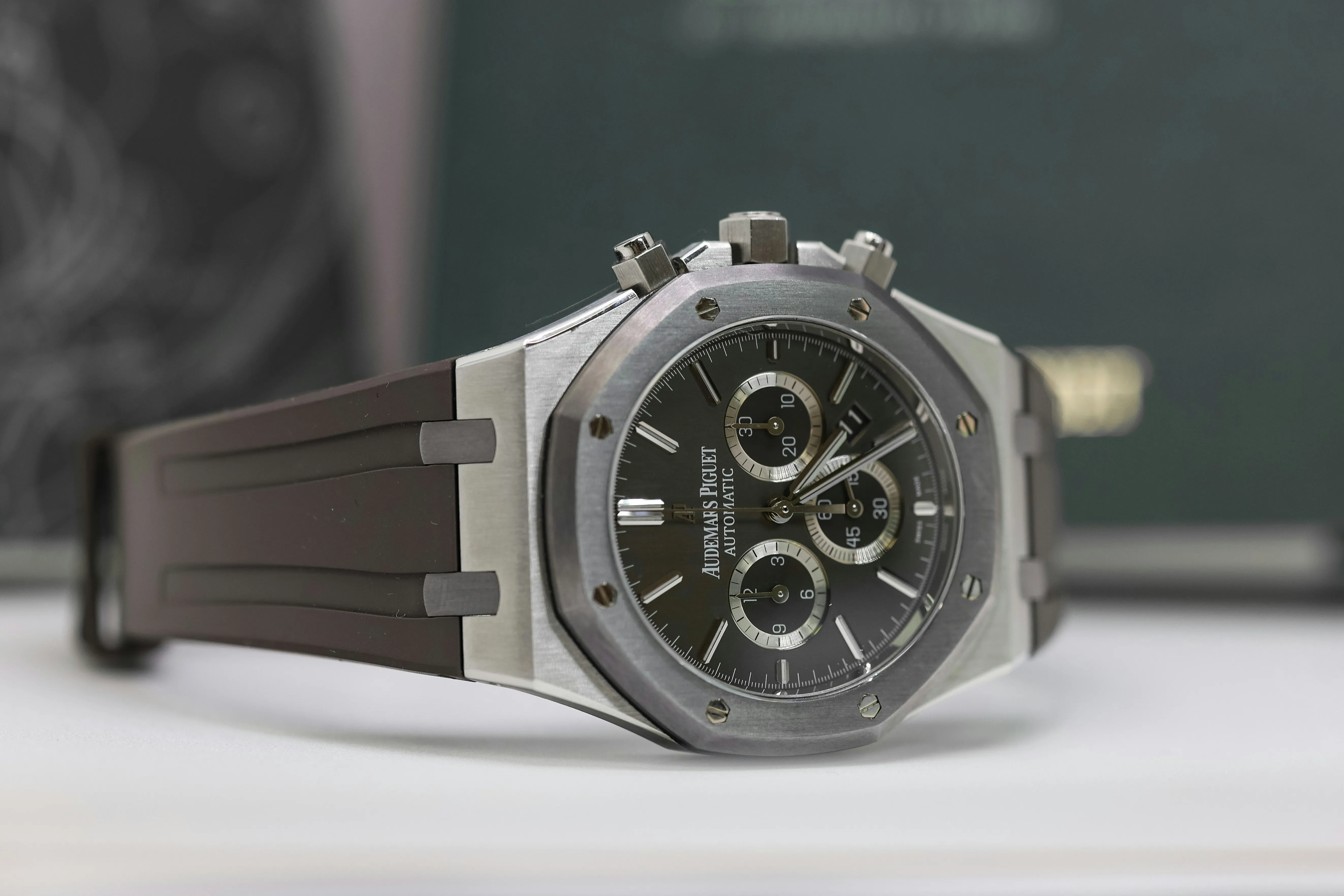 Audemars Piguet Royal Oak 26325TS.OO.D005CR.01 41mm Stainless steel and Tantalum Black 6