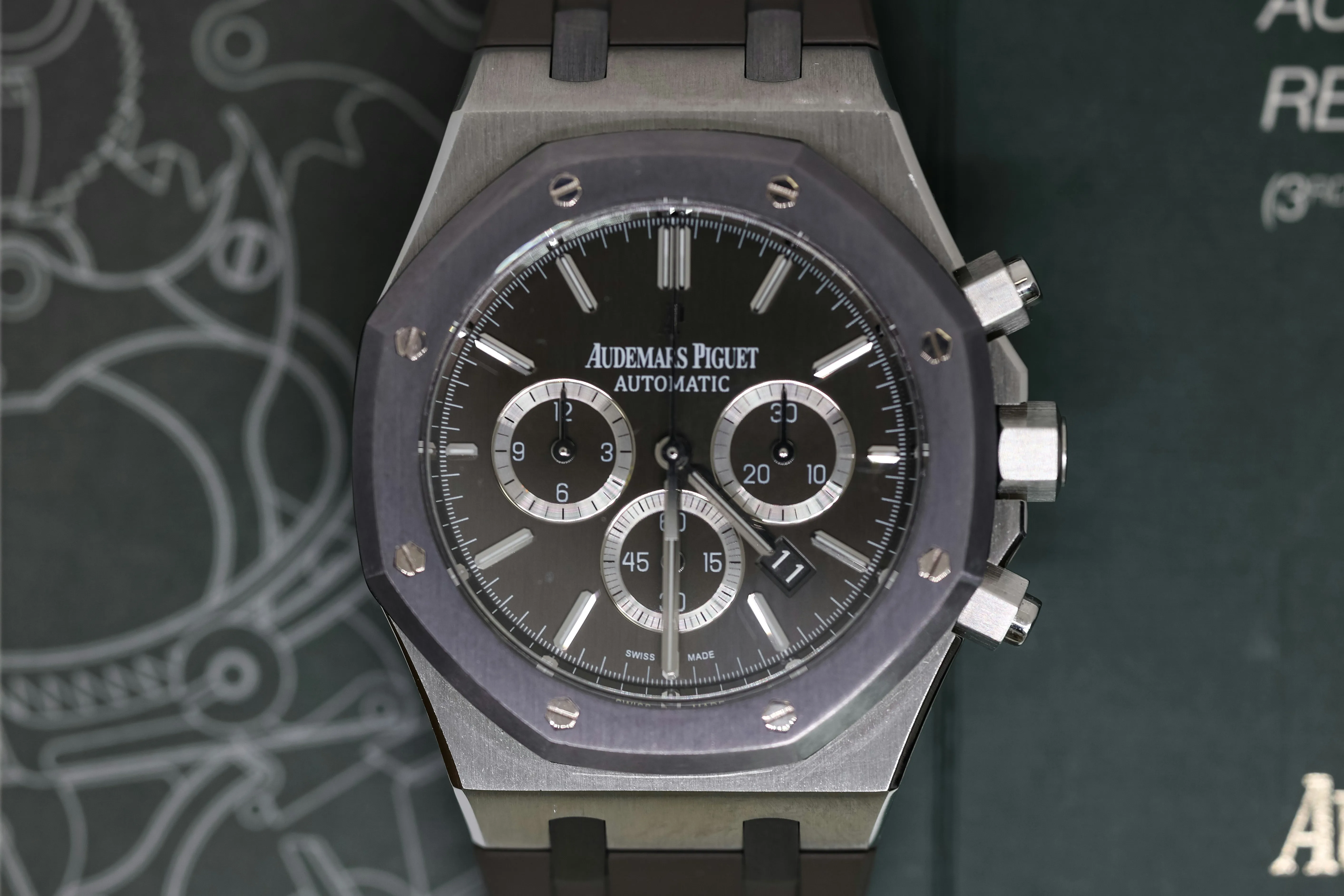 Audemars Piguet Royal Oak 26325TS.OO.D005CR.01 41mm Stainless steel and Tantalum Black 12