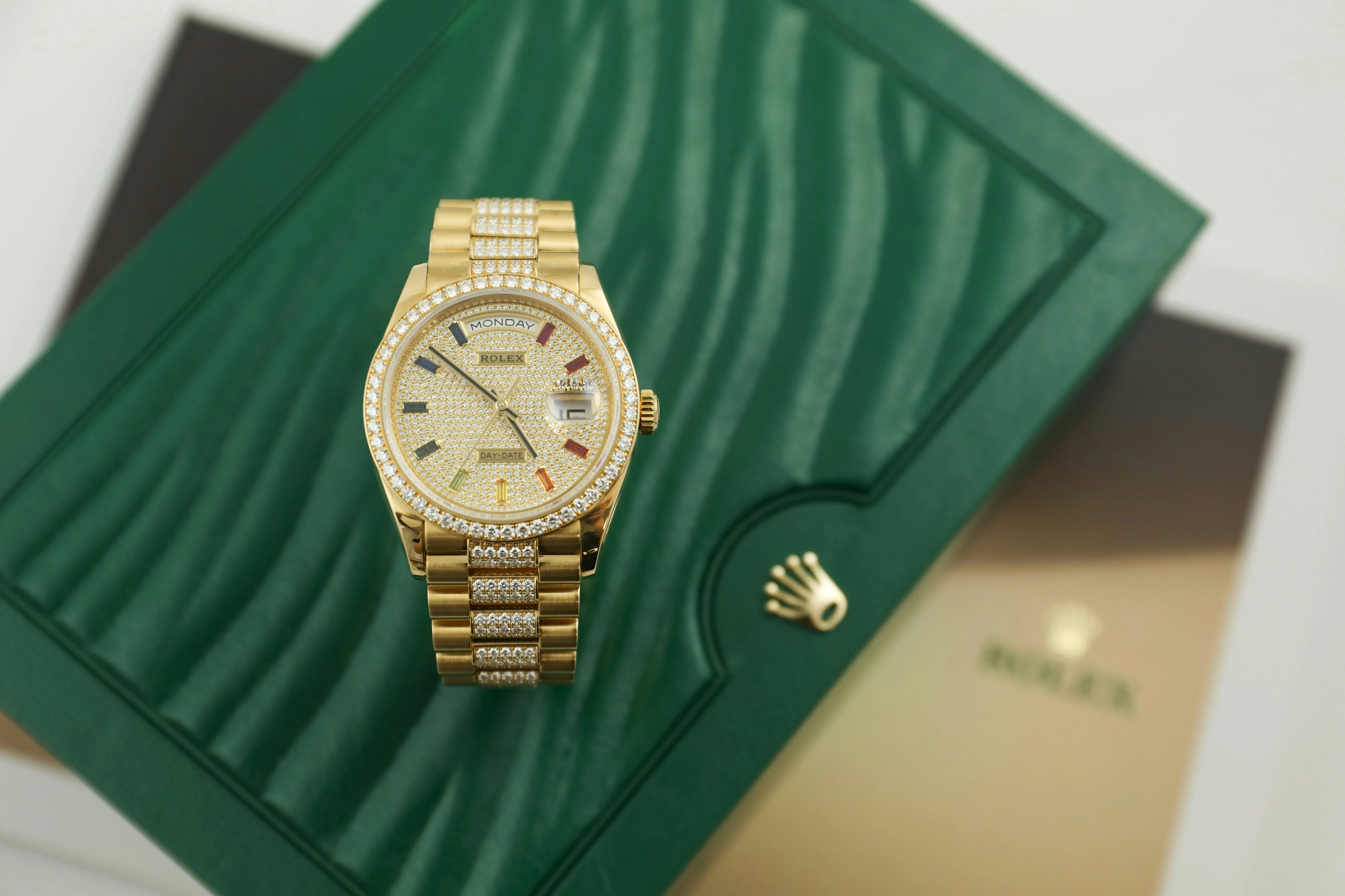 Rolex Day-Date 36 128348RBR 36mm Yellow gold and Diamond Pave 8