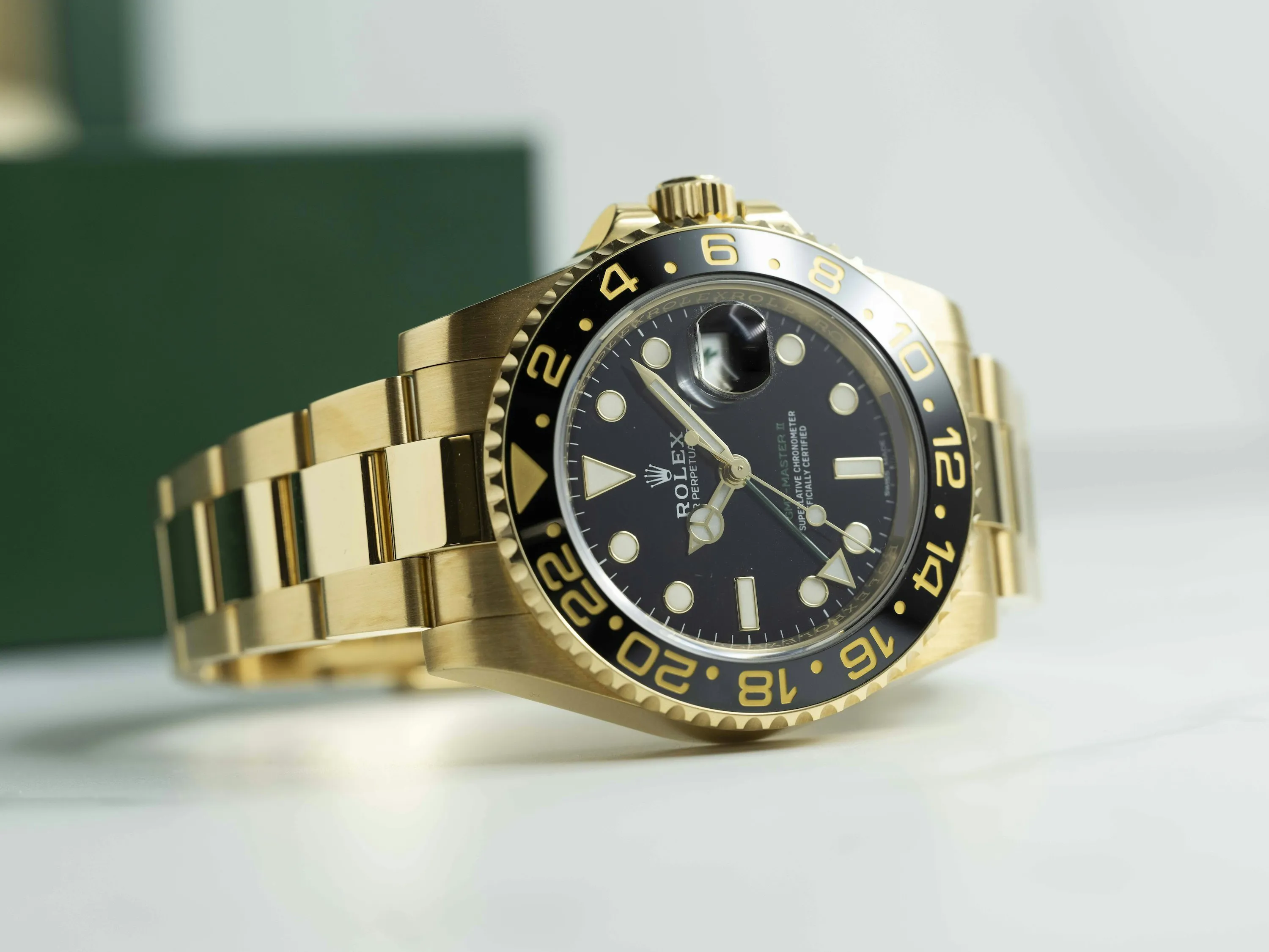 Rolex GMT-Master II 116718LN 40mm Yellow gold Black 2