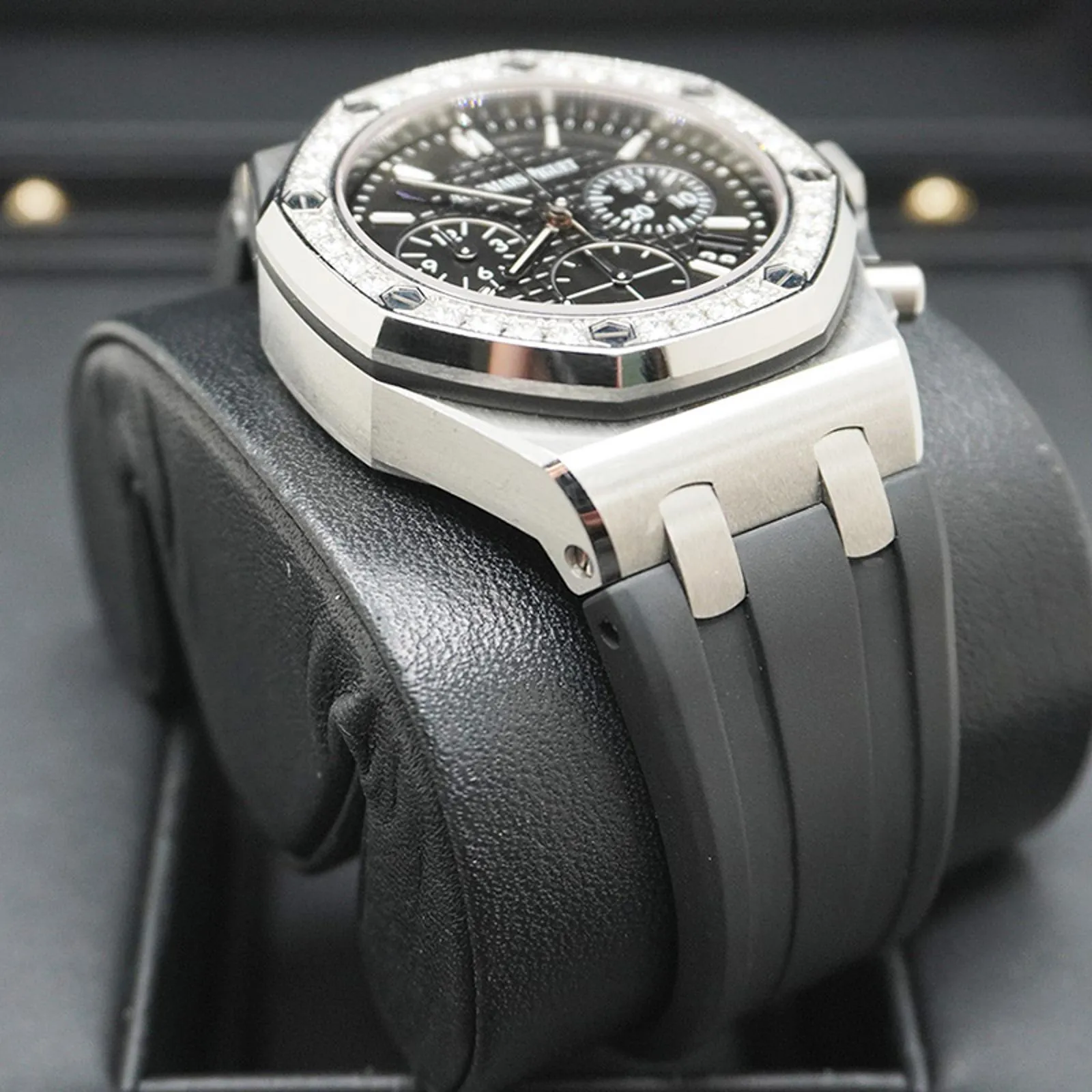 Audemars Piguet Royal Oak Offshore 26231ST.ZZ.D002CA.01 37mm Stainless steel Black 3