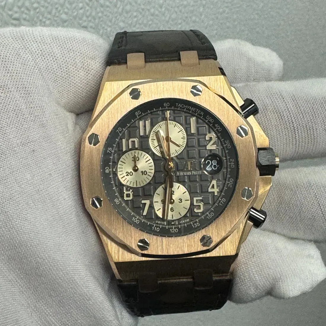 Audemars Piguet Royal Oak Offshore 26470OR.OO.A125CR.01 42mm Rose gold Gray