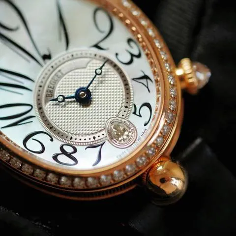 Breguet Reine de Naples 8918BA/58/964/D00D3L 28.45mm 18k rose gold diamond Mother-of-pearl 5