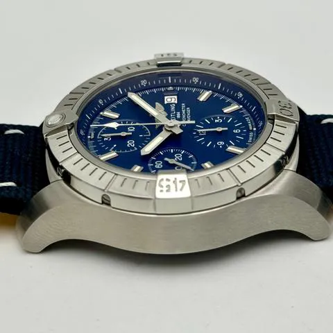 Breitling Avenger A13385101C1X1 43mm Stainless steel Blue 4