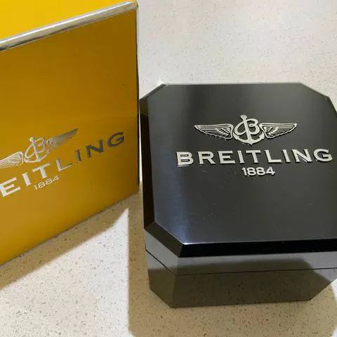 Breitling Avenger E13360 44mm Titanium Black 8