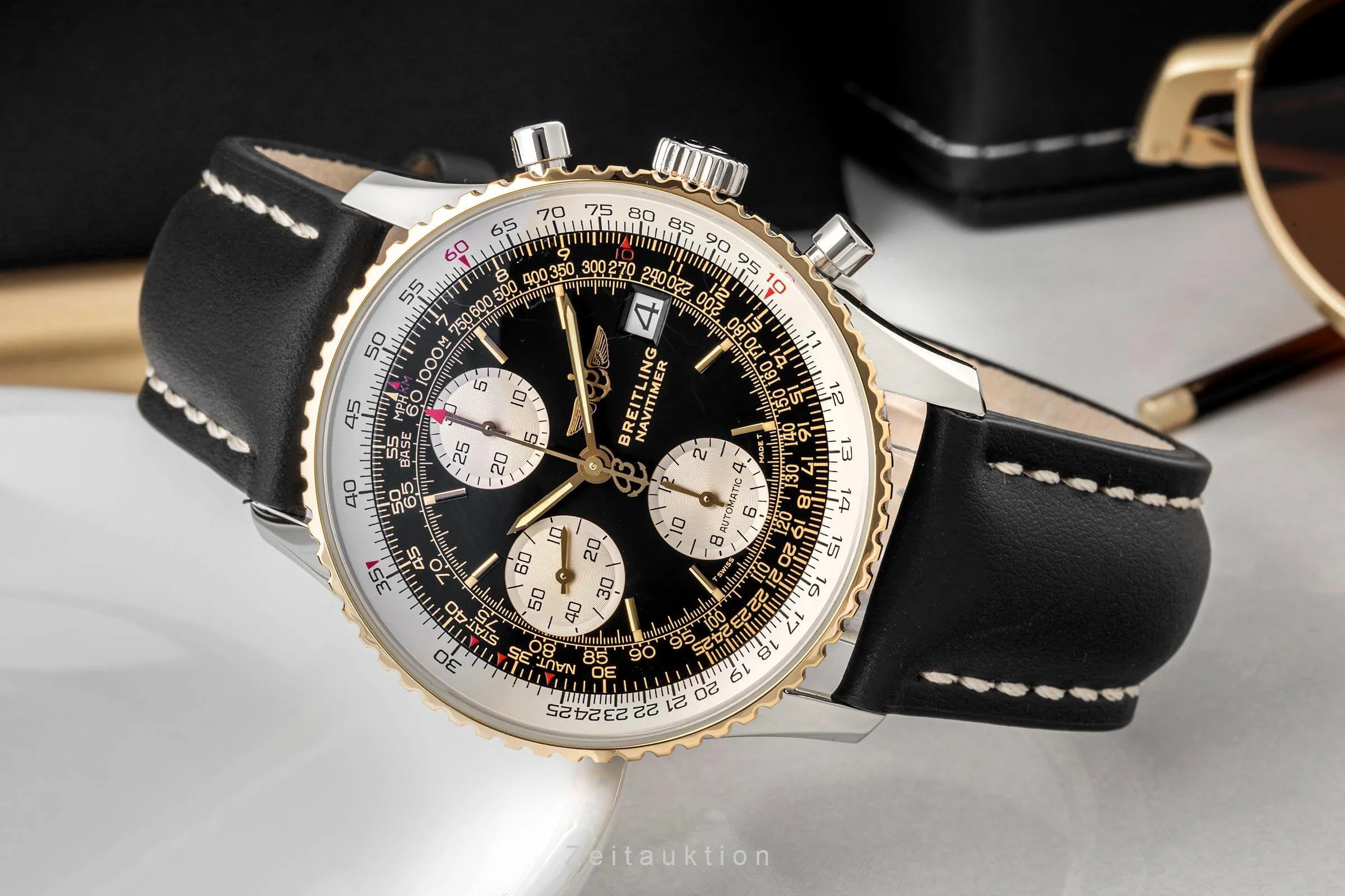 Breitling Navitimer D13022 41.5mm Yellow gold and Stainless steel Black 2