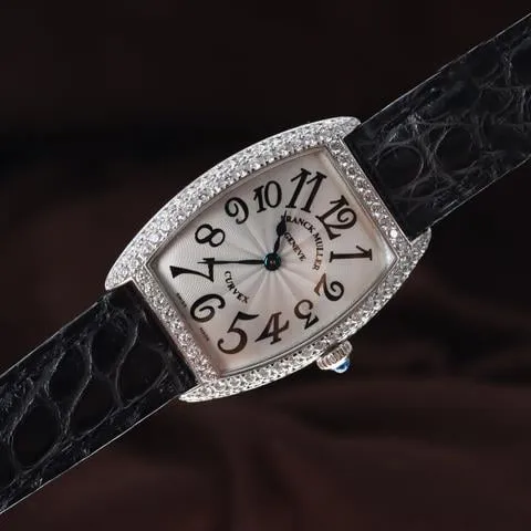 Franck Muller Cintree Curvex 1752 QZ D 25mm White gold Silver 2