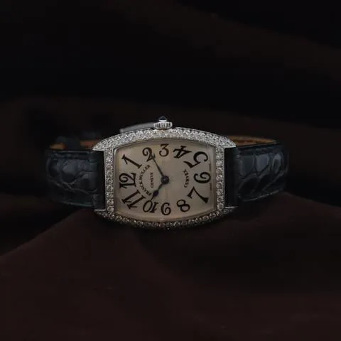 Franck Muller Cintree Curvex 1752 QZ D 25mm White gold Silver 3