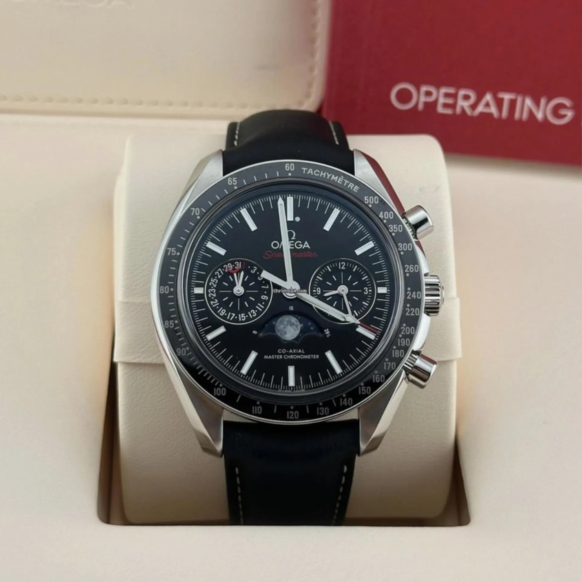 Omega Speedmaster Professional Moonwatch Moonphase 304.33.44.52.01.001 44.5mm Ceramic Black