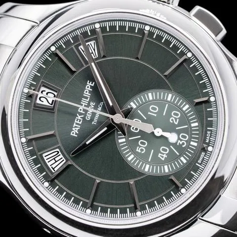 Patek Philippe Annual Calendar Chronograph 5905/1A-001 42mm Stainless steel Green 5