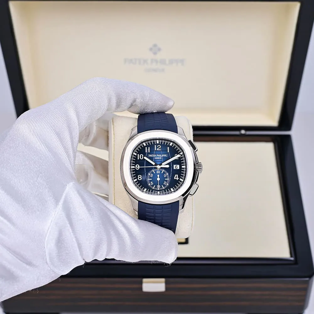 Patek Philippe Aquanaut 5968G-001 42mm White gold Blue 3