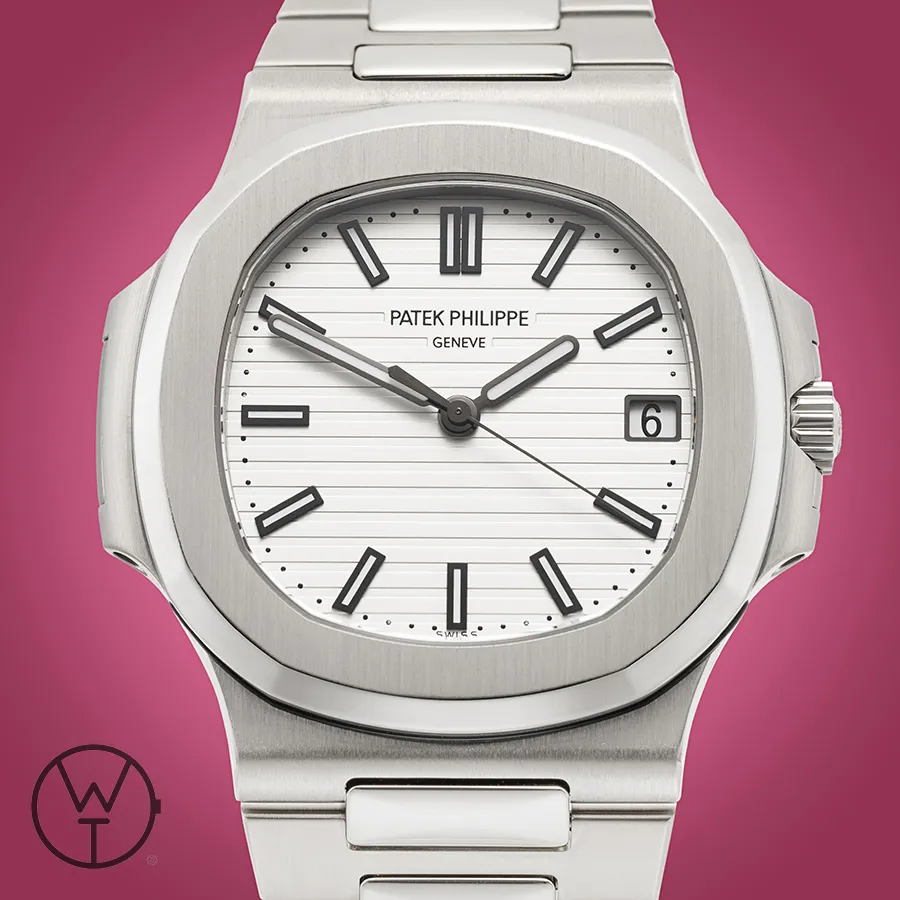 Patek Philippe Nautilus 5711 41mm Stainless steel White