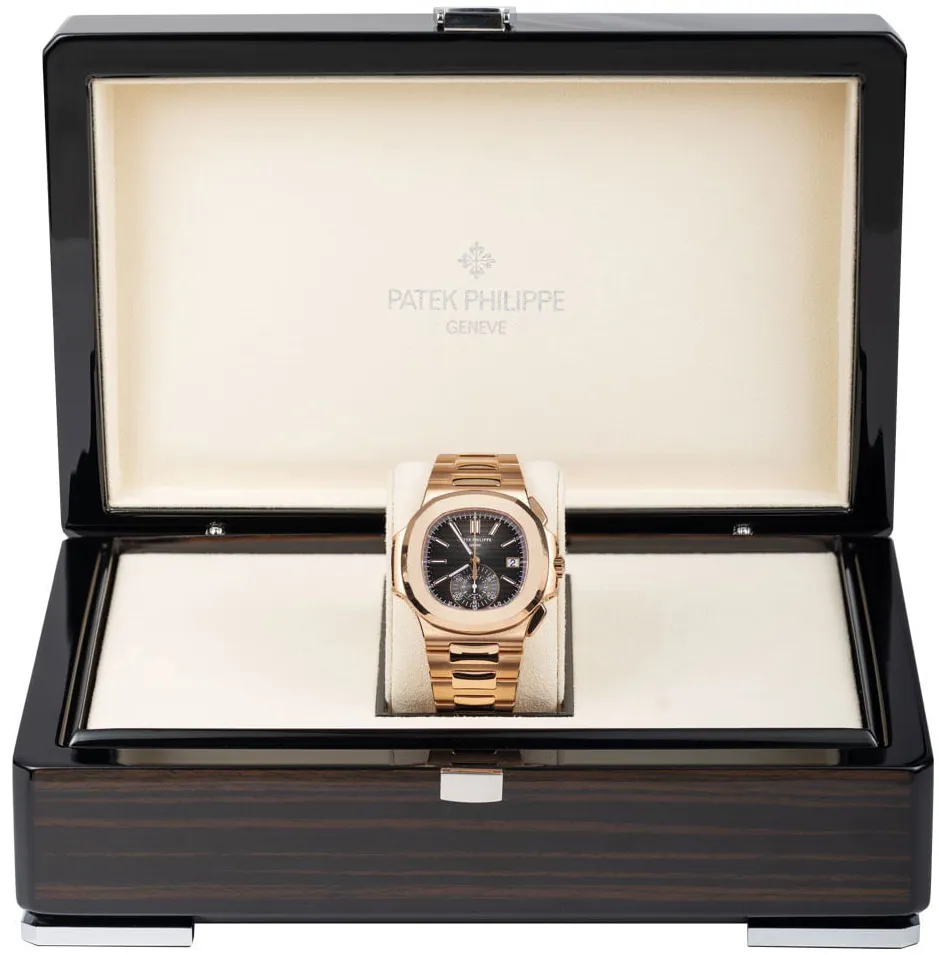 Patek Philippe Nautilus 5980/1R-001 40.5mm Rose gold Black 5