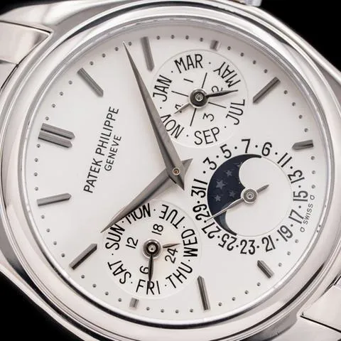 Patek Philippe Perpetual Calendar 5136/1G-001 37mm White gold White 4