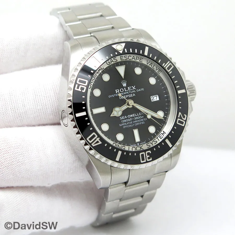 Rolex Sea-Dweller Deepsea 126660 44mm Stainless steel Black