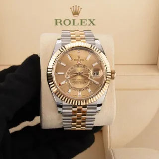 Rolex Sky-Dweller 336933-0002 Yellow gold and Stainless steel Champagne