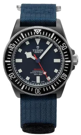 Tudor Pelagos M25707KN-0001 42mm Carbon fiber Blue