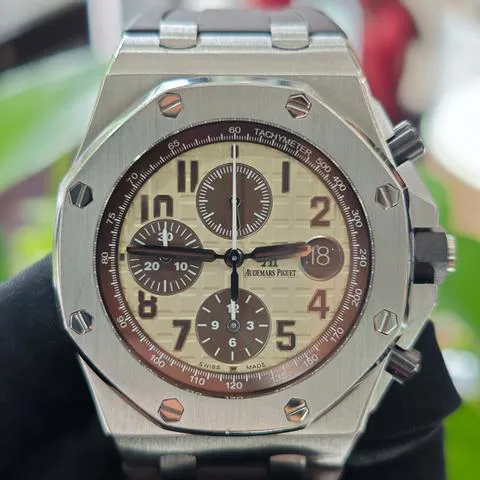 Audemars Piguet Royal Oak Offshore 26470ST.OO.A801CR.01 42mm Stainless steel Beige