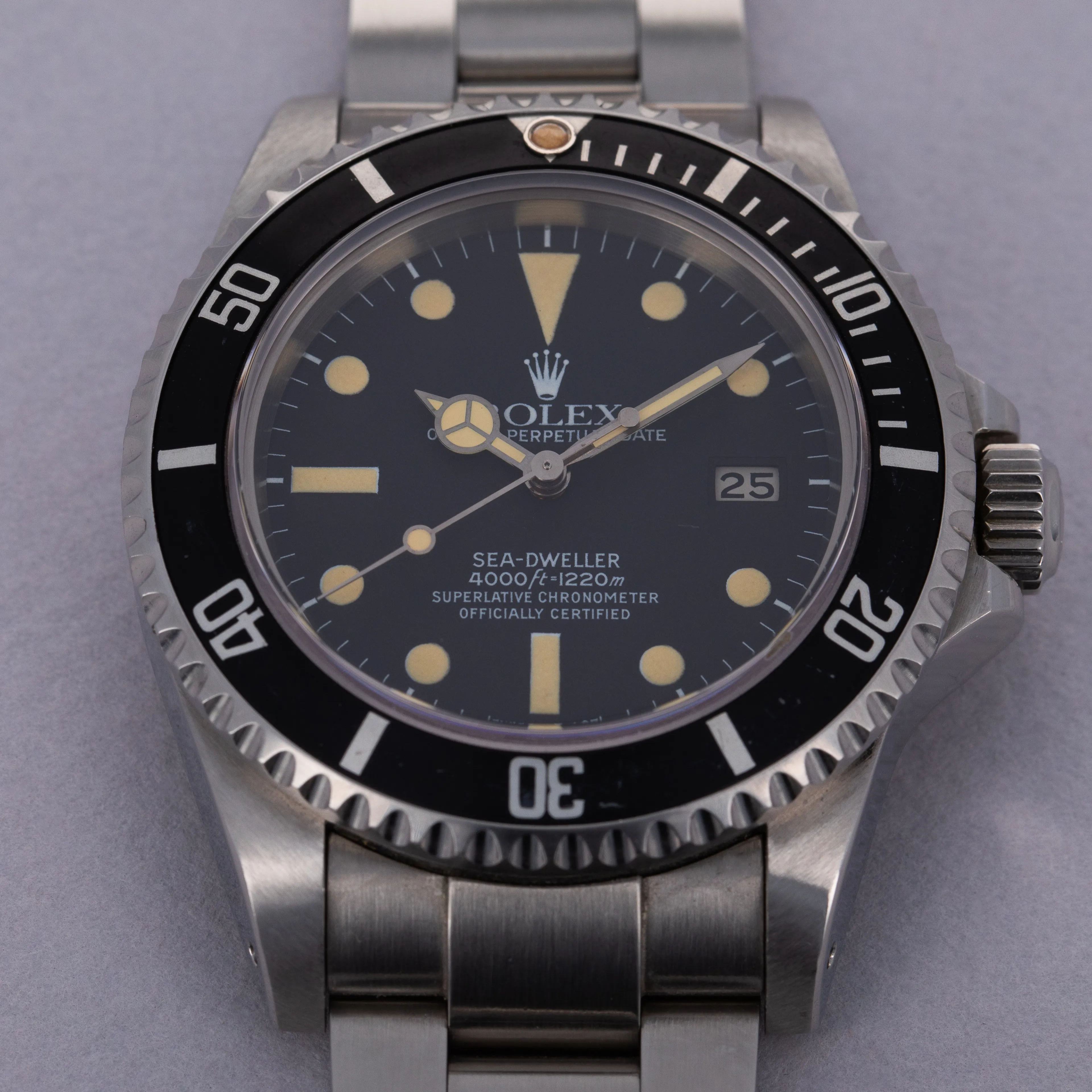 Rolex Sea-Dweller 16660 40mm Stainless steel Black 11