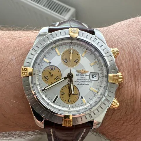 Breitling Chronomat B13356 44mm Yellow gold and Stainless steel Mother-of-pearl 8