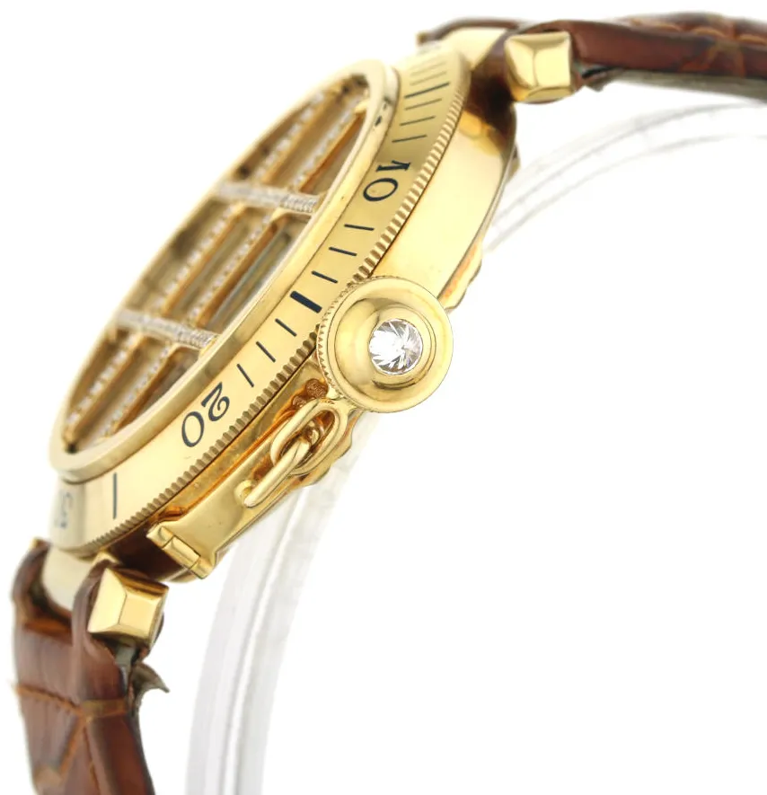 Cartier Pasha 1023 38mm Yellow gold 4