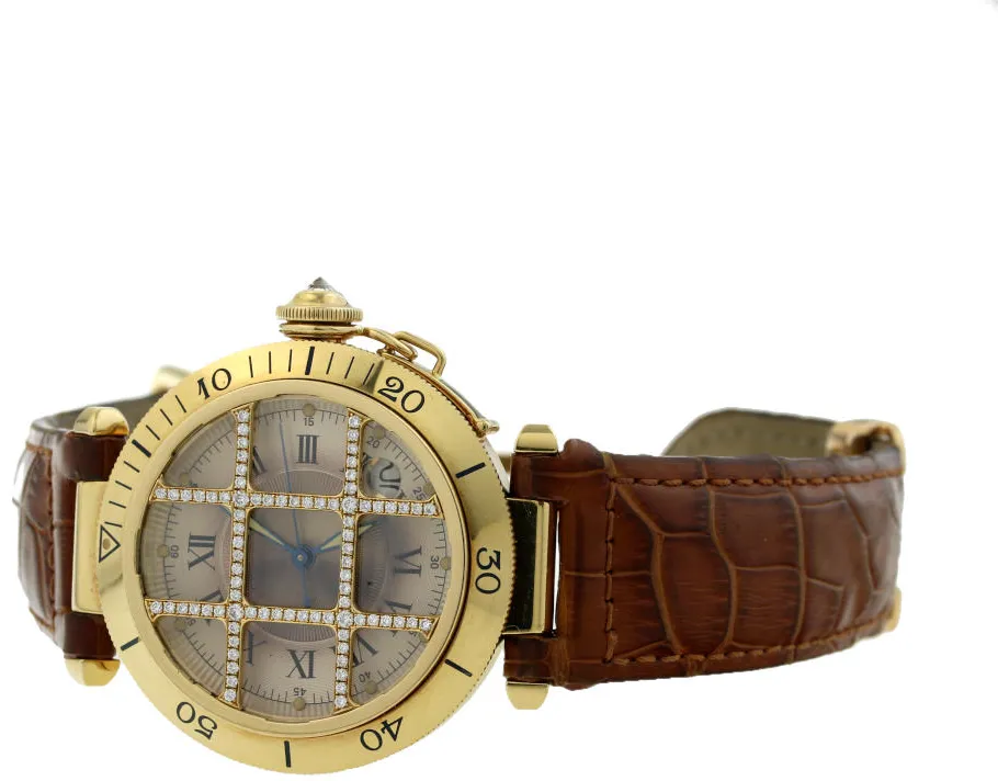 Cartier Pasha 1023 38mm Yellow gold 6