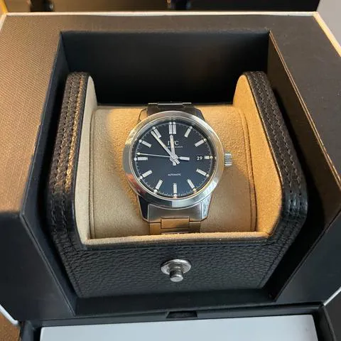 IWC Ingenieur Automatic IW357002 40mm Stainless steel Black