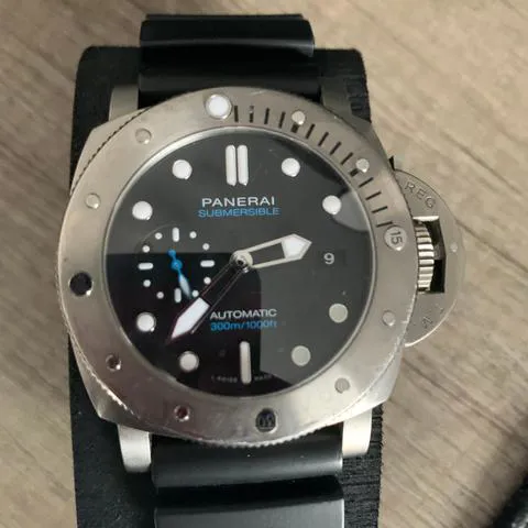 Panerai Submersible PAM 01305 47mm Titanium Black 7