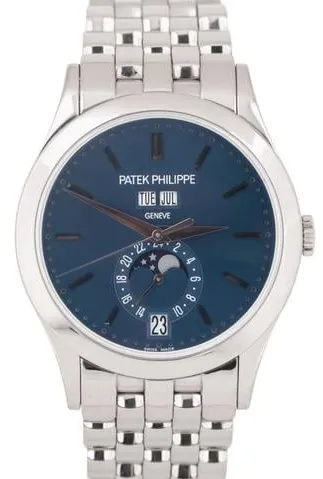 Patek Philippe Annual Calendar 5396/1G-001 38.5mm White gold Blue