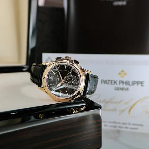 Patek Philippe Annual Calendar Chronograph 5905R-001 42mm Rose gold Brown 2