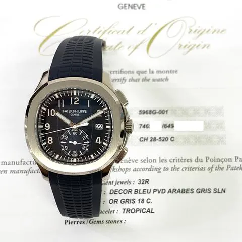 Patek Philippe Aquanaut 5968G-001 42mm White gold Blue