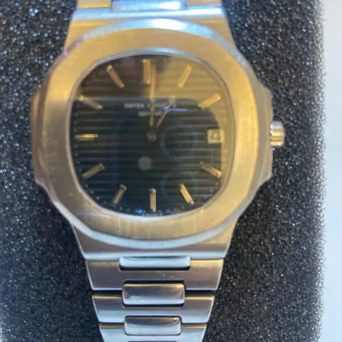 Patek Philippe Nautilus 3700/1 42mm Stainless steel Black 3