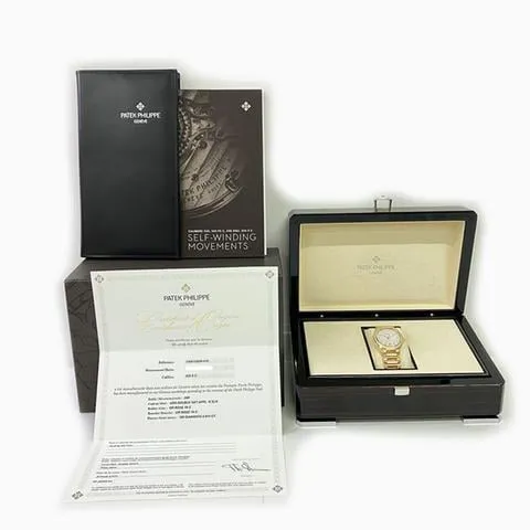 Patek Philippe Twenty~4 7300/1200R-010 36mm Rose gold Silver 6