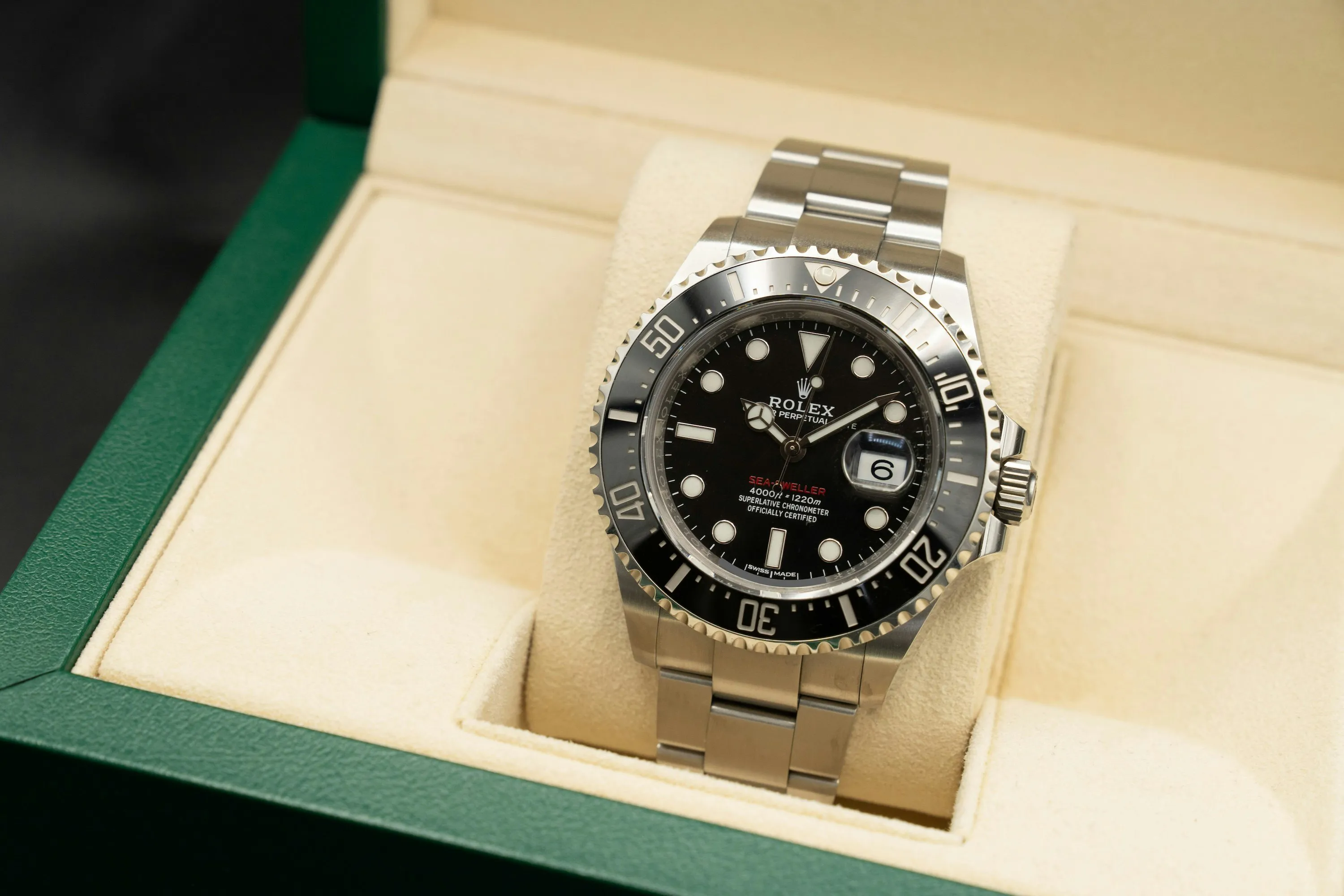 Rolex Sea-Dweller 126600 43mm Stainless steel Black 4