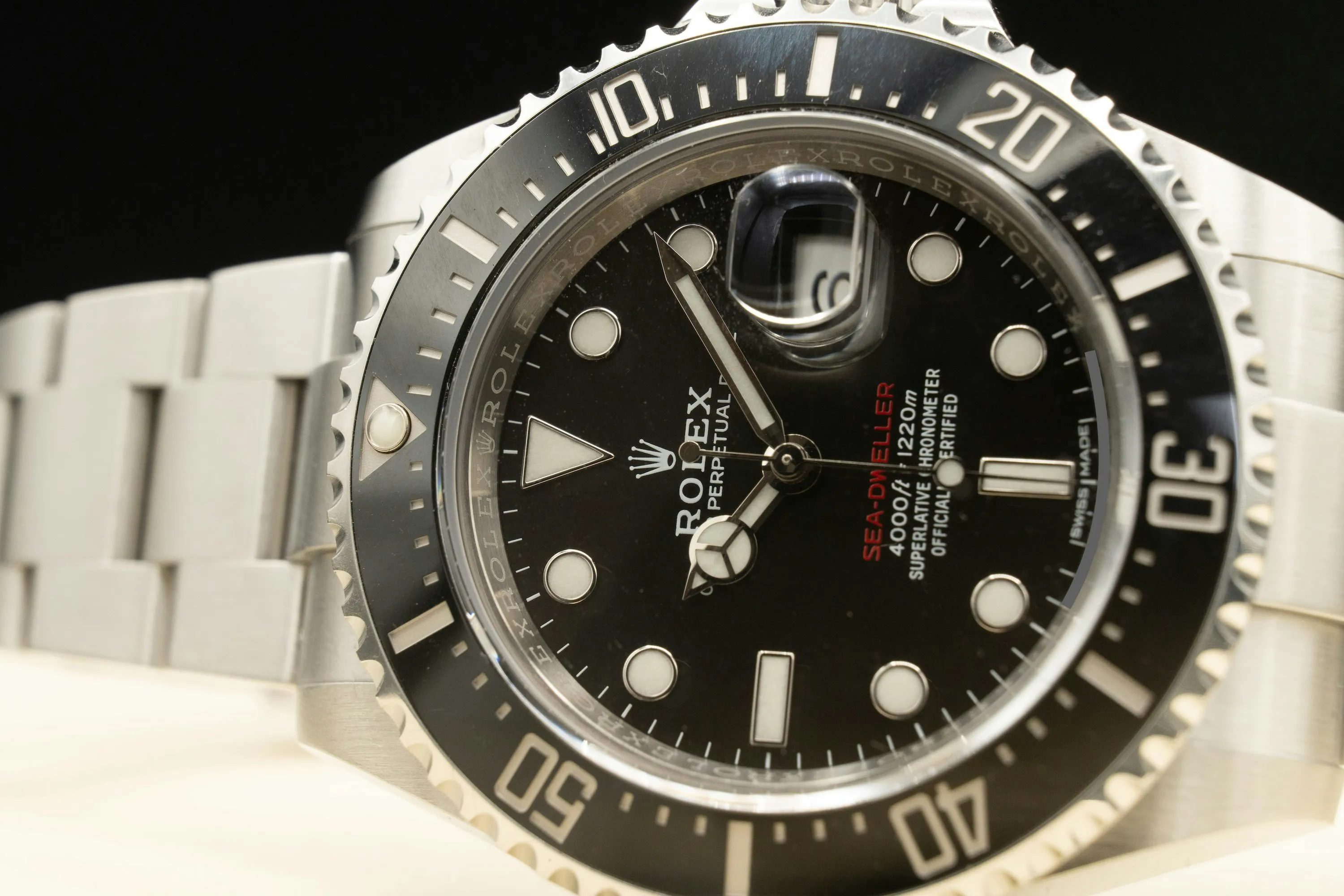 Rolex Sea-Dweller 126600 43mm Stainless steel Black 10