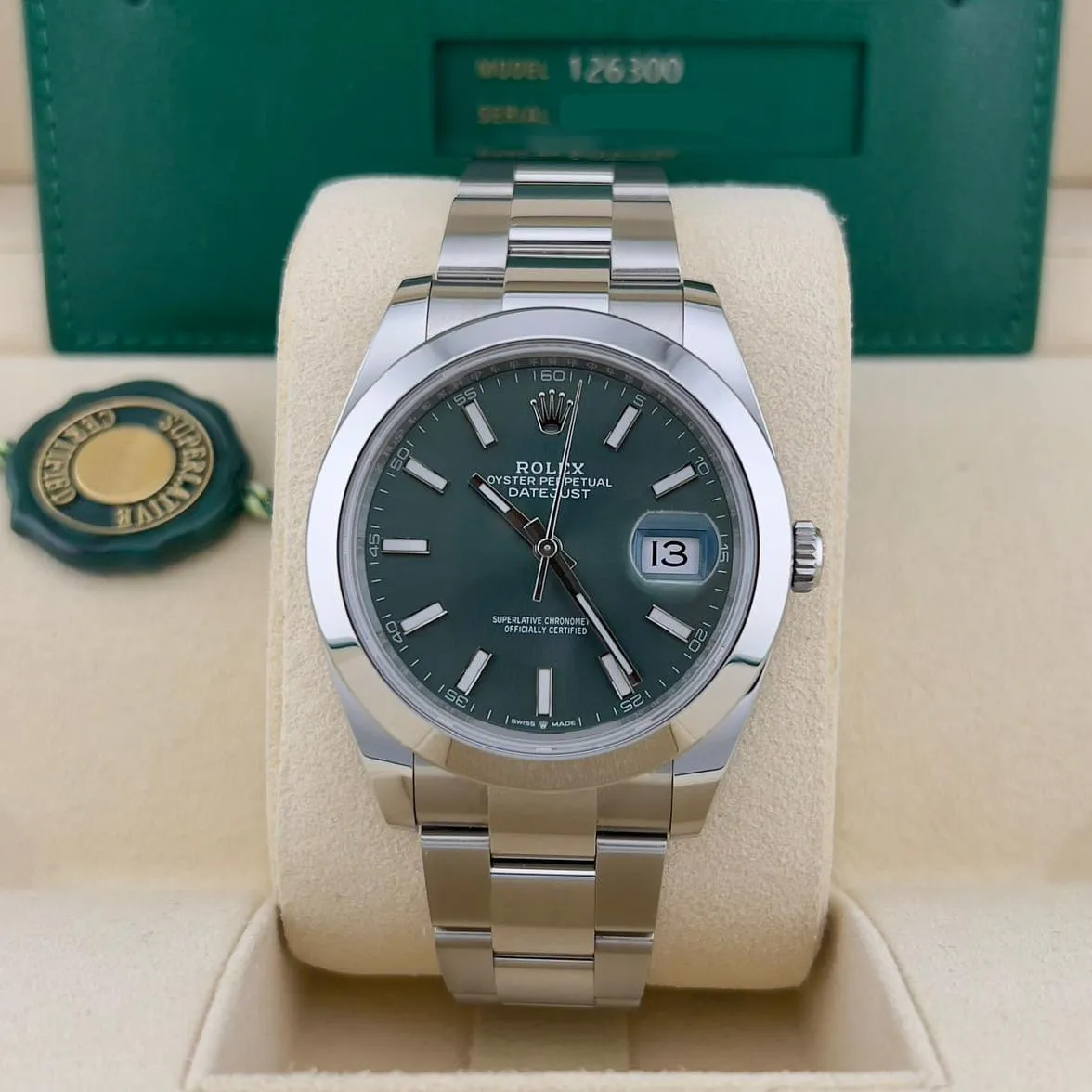 Rolex Datejust 126300-0019 41mm Oystersteel Mint green 3