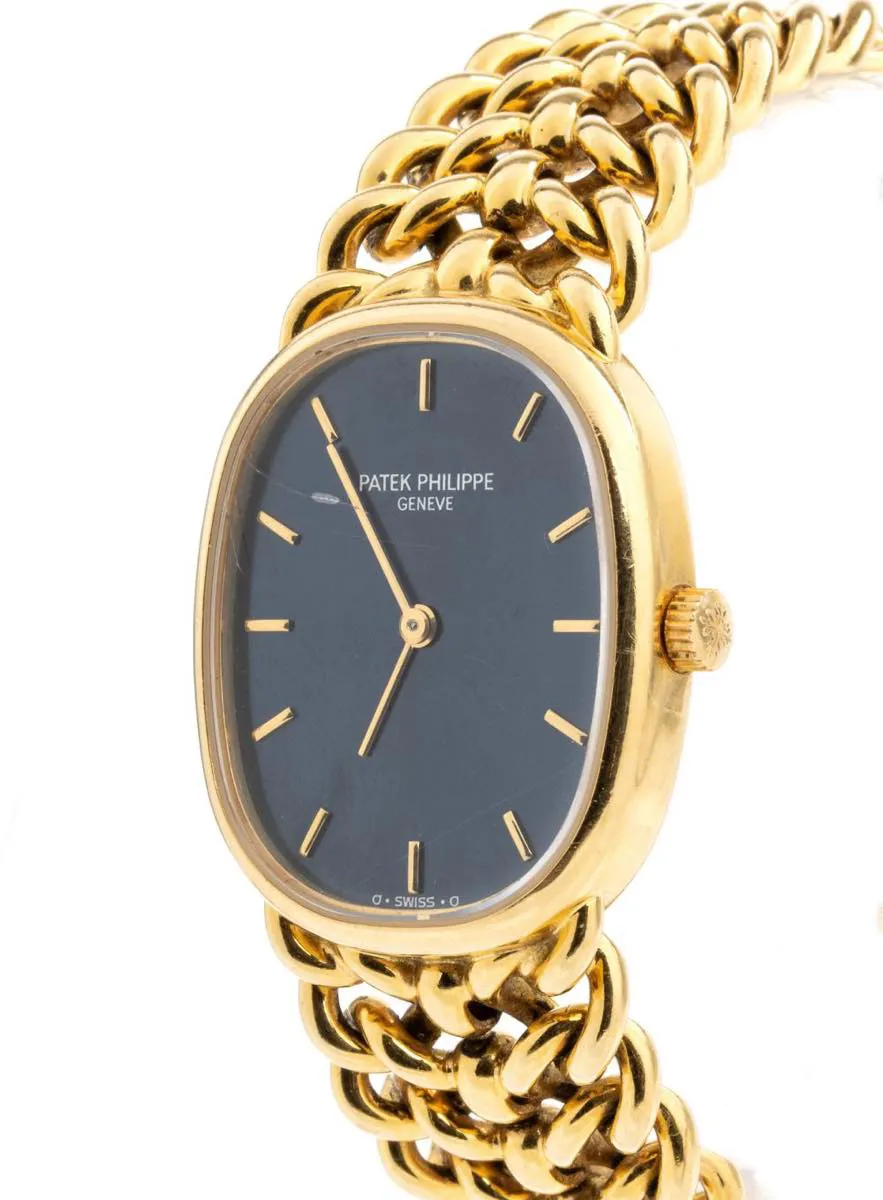 Patek Philippe Ellipse 4826/19 27mm Yellow gold Blue 2