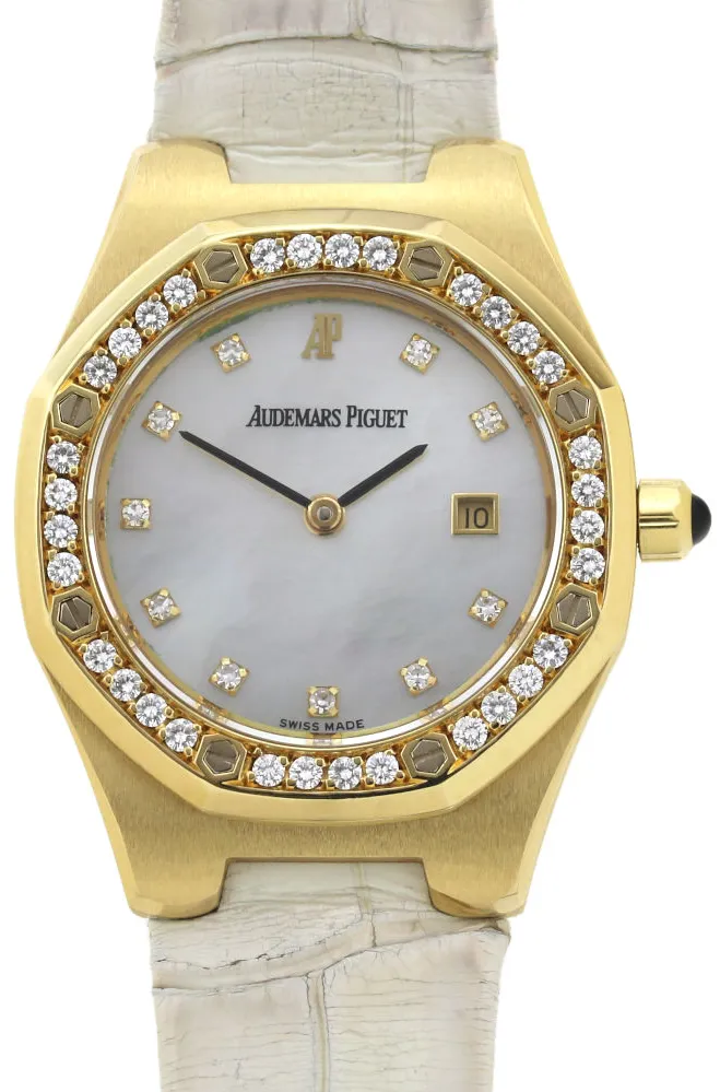 Audemars Piguet Royal Oak Lady 66798BA.ZZ.D009XX.02 29mm Yellow gold 1