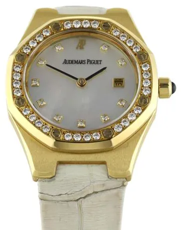 Audemars Piguet Royal Oak Lady 66798BA.ZZ.D009XX.02 29mm Yellow gold