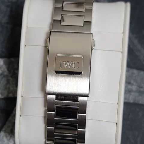 IWC Ingenieur Automatic IW357002 40mm Stainless steel Black 1